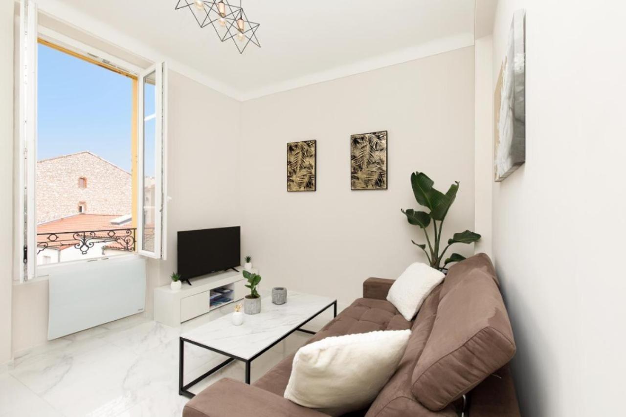Bright And Elegant Renovated Two Rooms - Near Suquet 戛纳 外观 照片